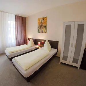 Отель Hotel-pension Victoria